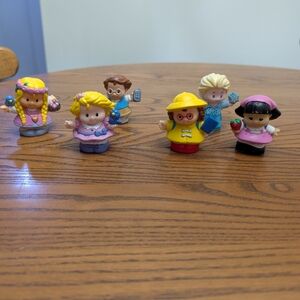Little People. Colorful Kids Toy Figures Set. 6 Vintage. GUC